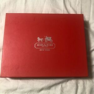 COACH NEW YORK FUCHSIA PATENT LEATHER TABLET SLEEVE